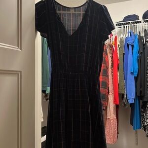 OLD NAVY SWING DRESS